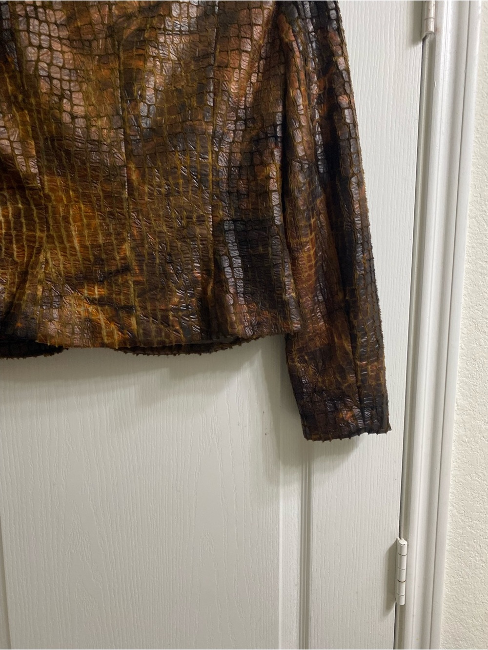Lena Gabrielle Faux Leather Croc/Python Exotic Embossed Edgy Blazer Jacket Sz 6 - Picture 13 of 16